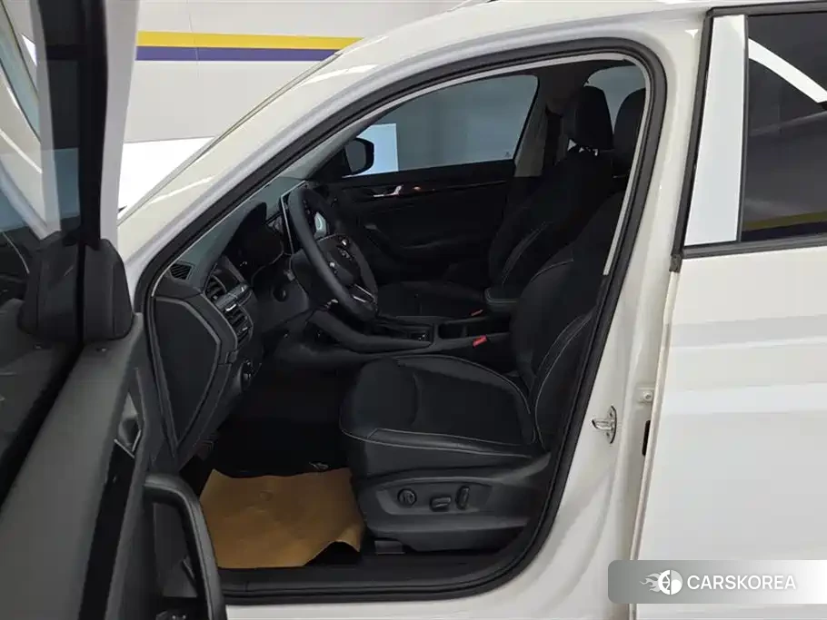 Skoda Kodiaq 2024 Белый из Китая, фото 6