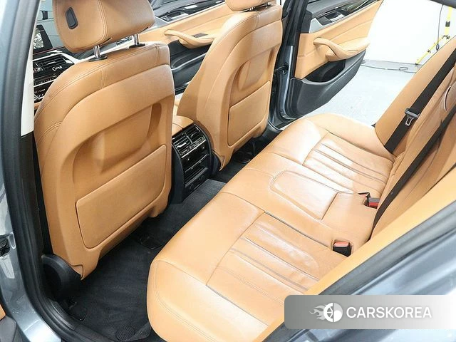 BMW 5 Series (G30) 2018 Серый из Кореи, фото 6