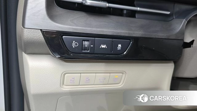 Kia Carnival 4th generation 2023 Белый из Кореи, фото 6