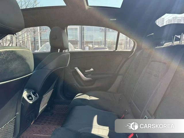 Mercedes-Benz A-Class 2021 Белый из Китая, фото 6