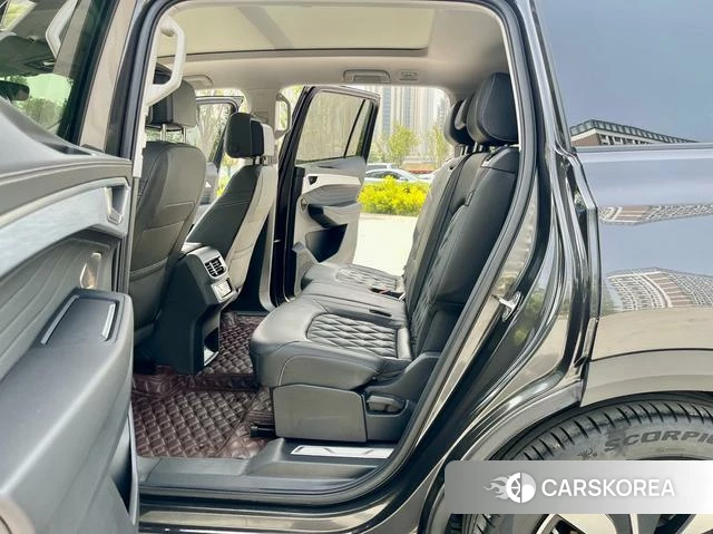 Volkswagen Talagon 2022 Темно-серый из Китая, фото 6
