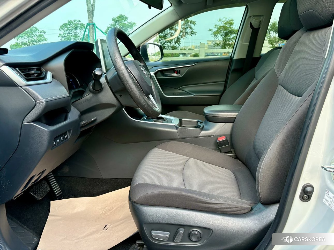 Toyota RAV4 2021 Белый из Китая, фото 6