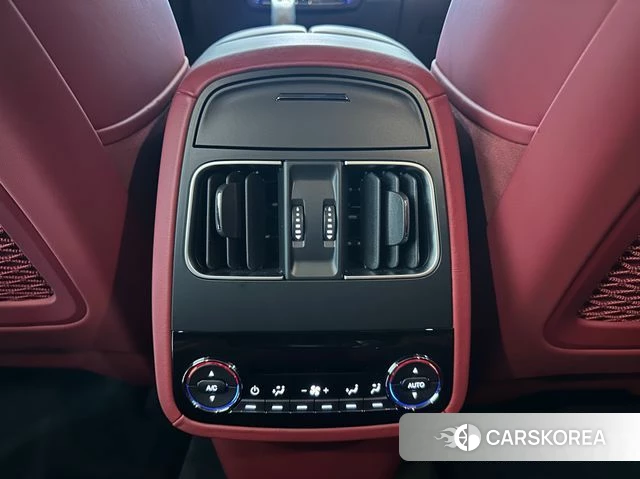 Maserati Levante 2023 Белый из Кореи, фото 6