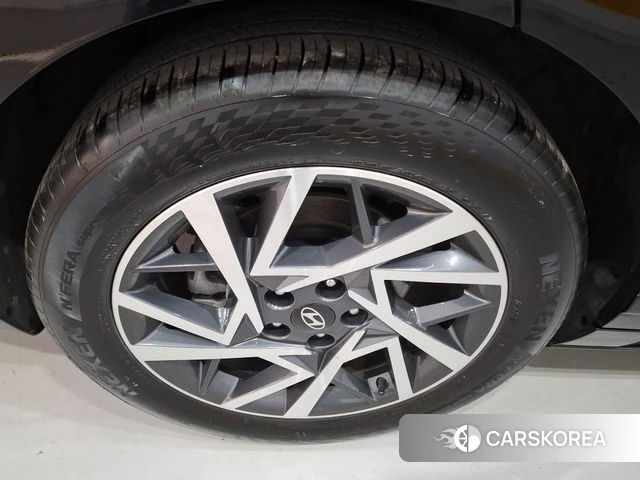 Hyundai Grandeur Hybrid (GN7) 2023 Черный из Кореи, фото 6
