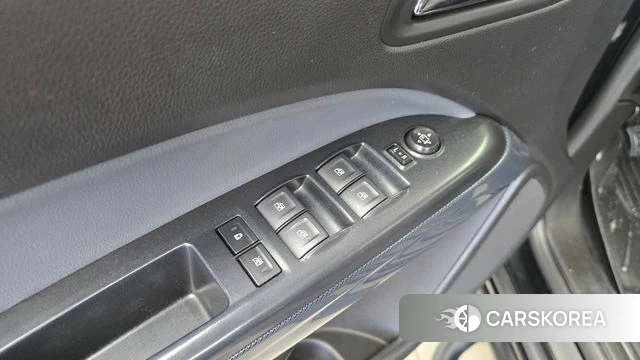 Chevrolet (GM Daewoo) Real New Colorado 2021 Черный из Кореи, фото 6