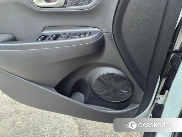 Hyundai Kona 2018 Белый из Кореи, фото 6