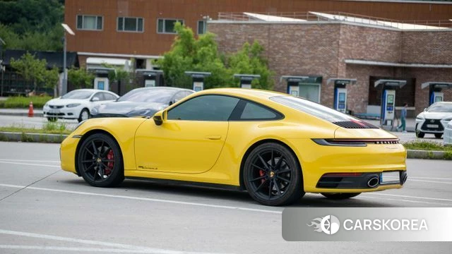 Porsche 911(992) id 4445507 из Кореи 6