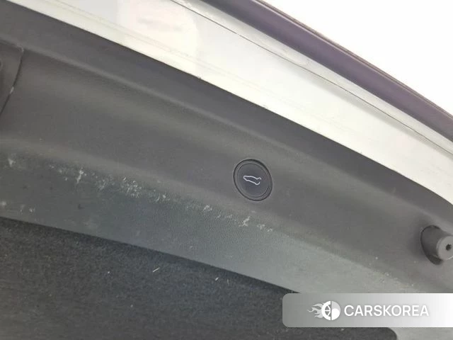 Tesla Model Y 2021 Белый из Кореи, фото 6