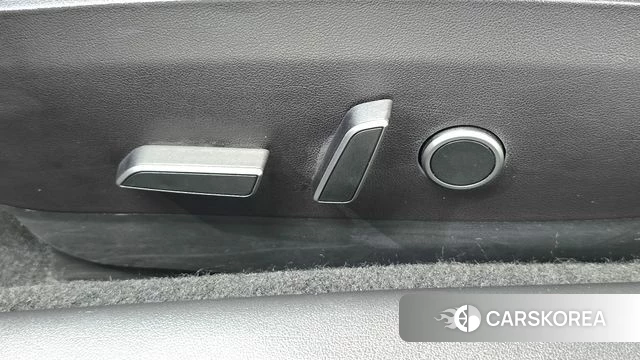 Tesla Model 3 2021 Белый из Кореи, фото 6