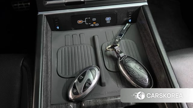 Hyundai Santa Fe (MX5) 2023 Белый из Кореи, фото 6