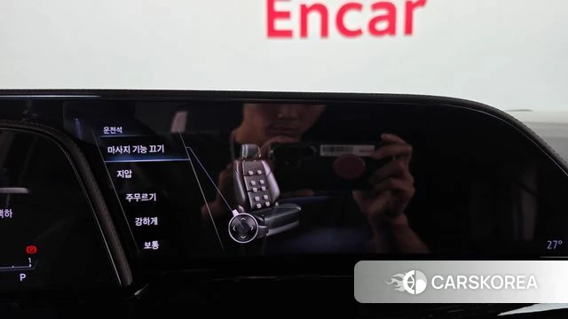 Cadillac Escalade 5th Generation 2022 Белый из Кореи, фото 6