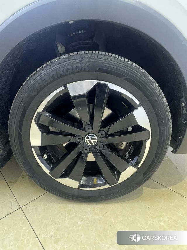 Volkswagen Tacqua 2023 Белый из Китая, фото 6