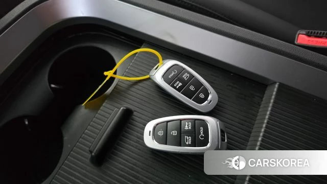 Hyundai Staria 2023 Белый из Кореи, фото 6