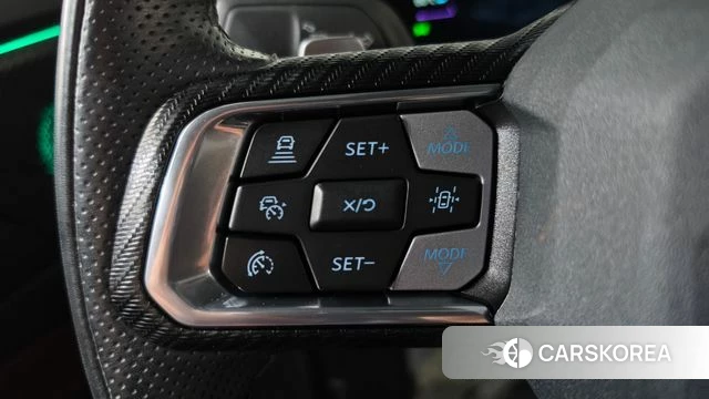 Ford Mustang 7th Generation 2024 Черный из Кореи, фото 6