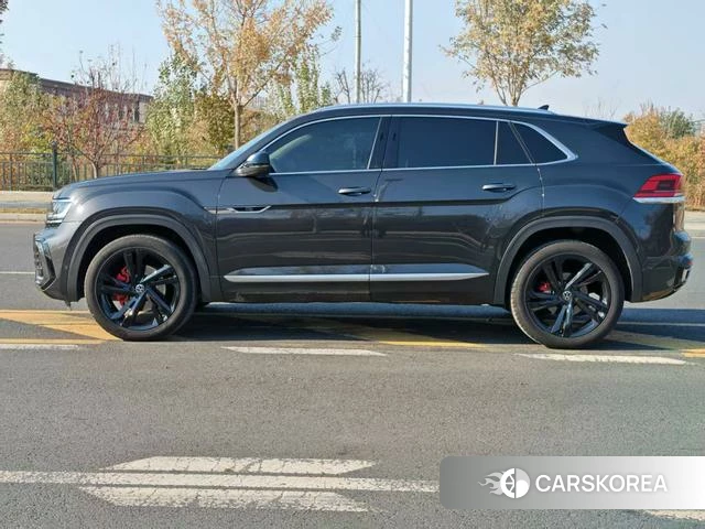 Volkswagen Teramont 2021 Темно-серый из Китая, фото 6