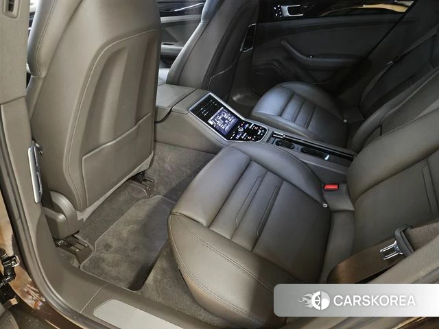 Porsche Panamera (971) 2018 Коричневый из Кореи, фото 6