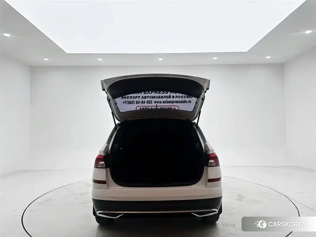 Skoda Kamiq 2022 Белый из Китая, фото 6