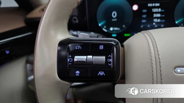Hyundai Grandeur Hybrid (GN7) id 4950843 из Кореи 6