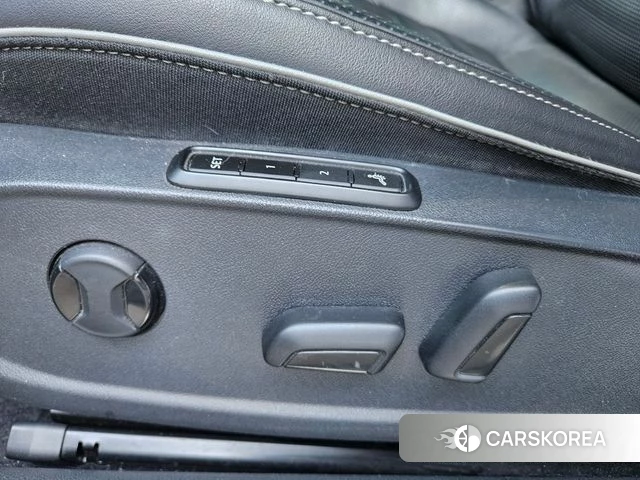 Volkswagen Arteon 2019 Серебряный из Кореи, фото 6