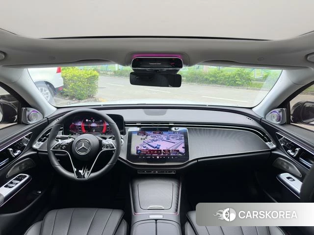 Mercedes-Benz E-Class 2024 Белый из Китая, фото 6