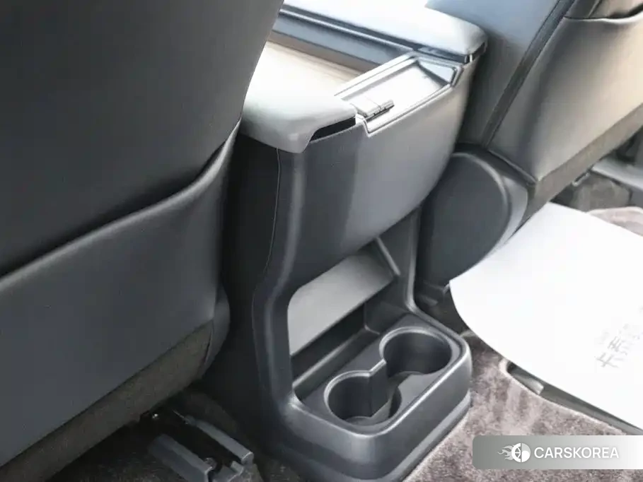 Toyota Sienna 2026 Белый из Китая, фото 6