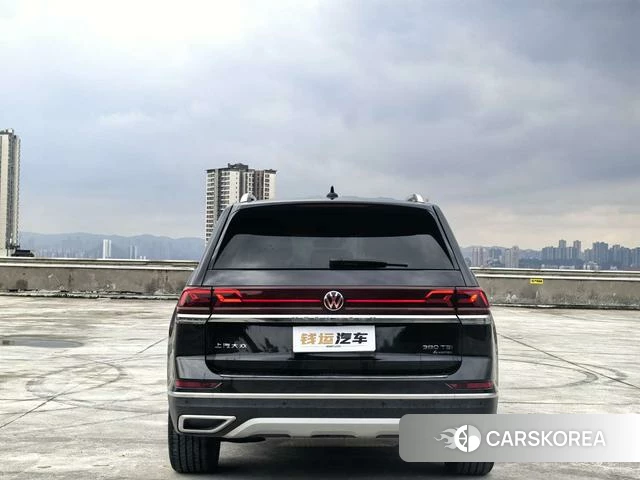 Volkswagen Teramont 2021 Черный из Китая, фото 6