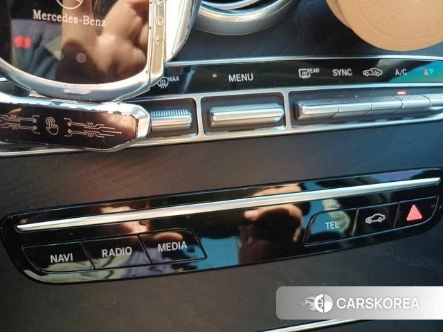 Mercedes-Benz C-Class W205 2019 Серебристо-серый из Кореи, фото 6