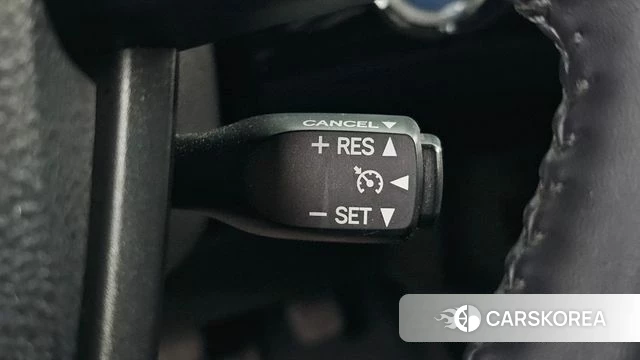 Toyota Prius 4th Generation 2019 Белый из Кореи, фото 6