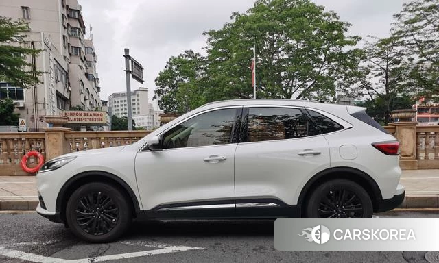 Ford Escape 2023 Белый из Китая, фото 6