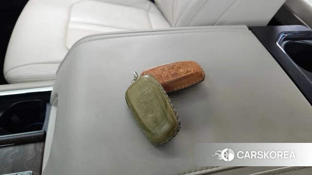 Ford Expeditation 2021 Белый из Кореи, фото 6