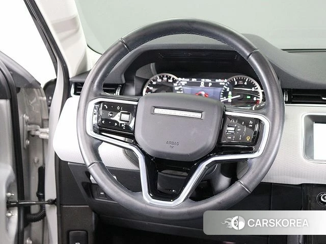 Land Rover Range Rover Evoque 2nd Generation 2022 Серебристо-серый из Кореи, фото 6