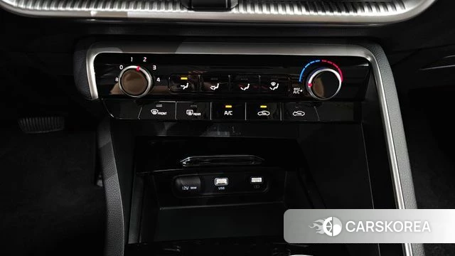Kia K5 3rd generation 2022 Черный из Кореи, фото 6