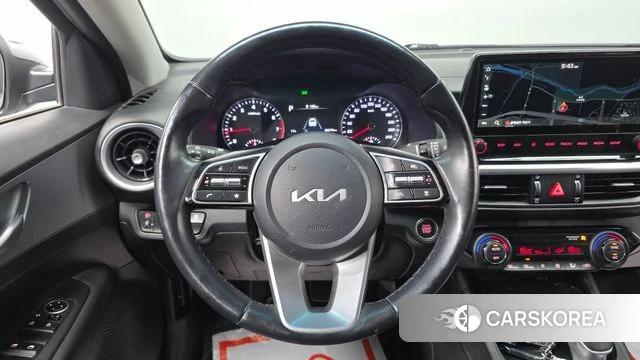 Kia The New K3 2nd generation 2022 Серебряный из Кореи, фото 6