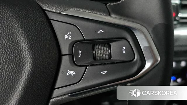 Chevrolet (GM Daewoo) The New Trail Blazer 2026 Белый из Кореи, фото 6
