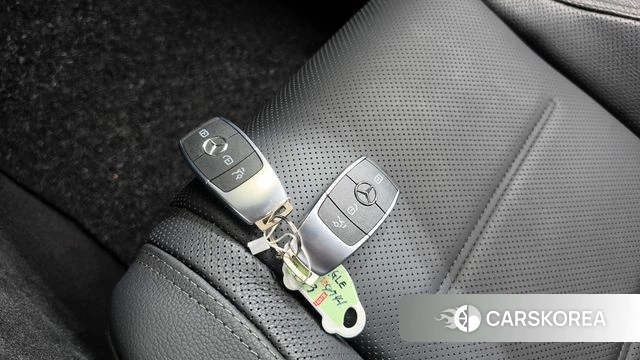Mercedes-Benz GLE-Class W167 2023 Белый из Кореи, фото 6