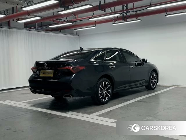 Toyota Avalon 2024 Черный из Китая, фото 6