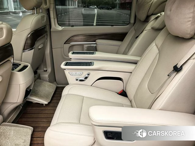 Mercedes-Benz V-Class 2022 Черный из Китая, фото 6