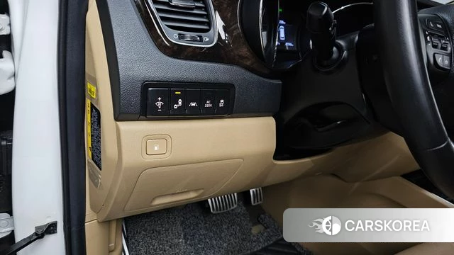 Kia The New Carnival 2019 Белый из Кореи, фото 6