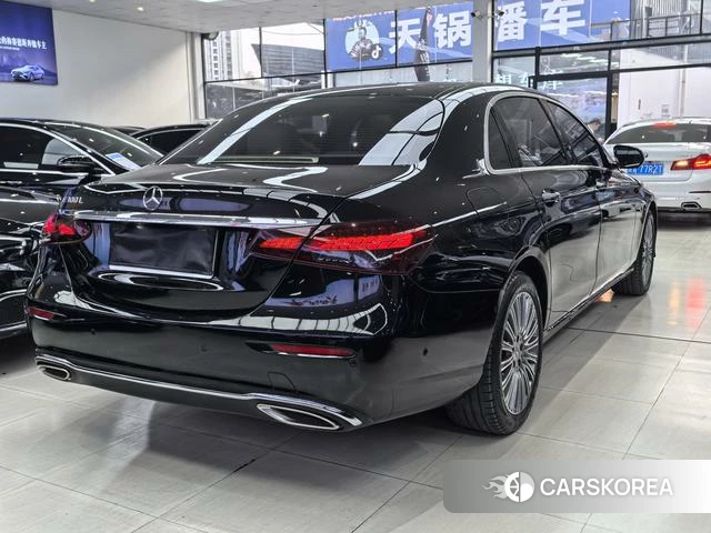 Mercedes-Benz E-Class 2021 Черный из Китая, фото 6