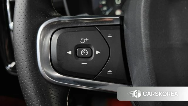 Volvo XC40 2018 Белый из Кореи, фото 6
