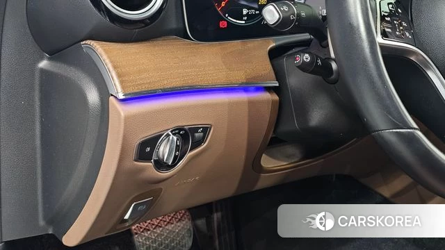 Mercedes-Benz E-Class W213 2021 Белый из Кореи, фото 6