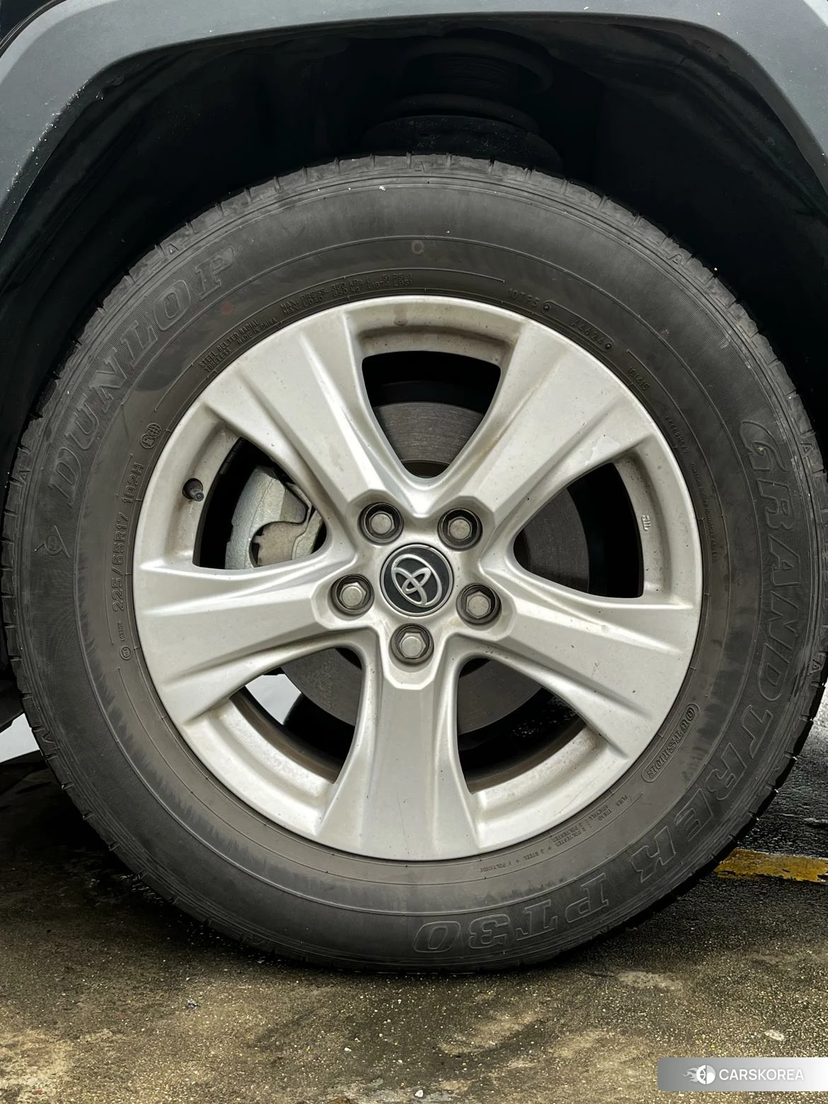 Toyota RAV4 2024 Черный из Китая, фото 6
