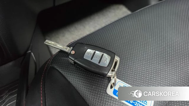 Ssangyong Tivoli Air 2019 Серебристо-серый из Кореи, фото 6