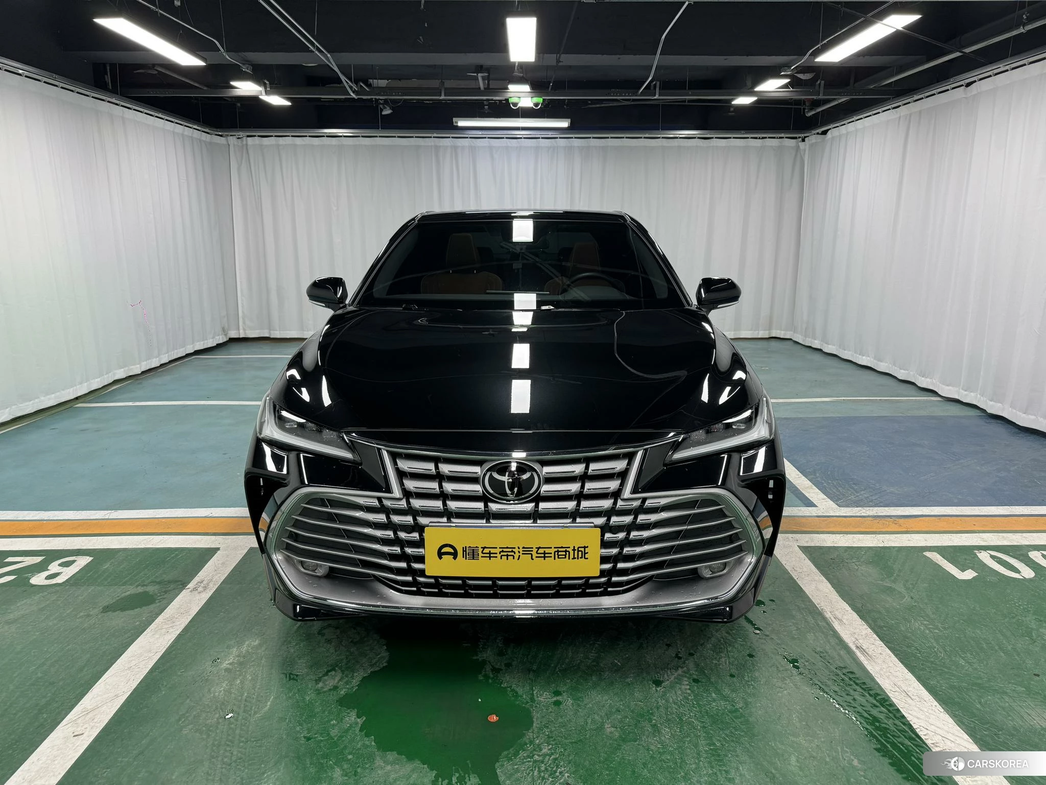 Toyota Avalon 2024 Черный из Китая, фото 6