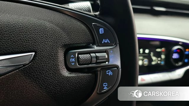Genesis GV70 2023 Белый из Кореи, фото 6