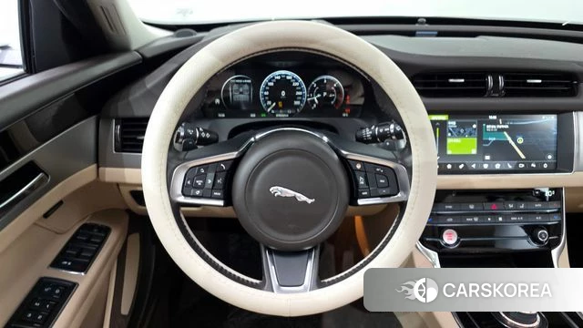 Jaguar XF (X260) id 5048701 из Кореи 6