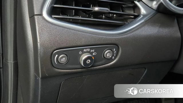 Chevrolet (GM Daewoo) All New Malibu 2018 Черный из Кореи, фото 6