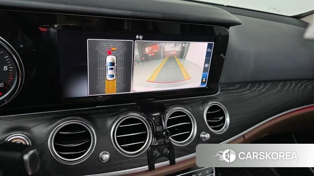 Mercedes-Benz E-Class W213 2018 Белый из Кореи, фото 6