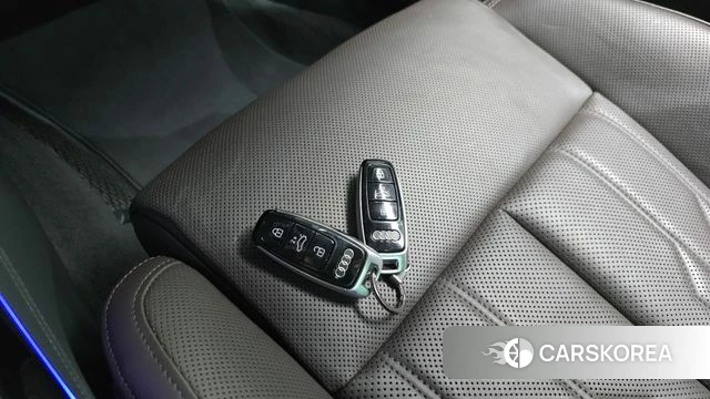 Audi A8 (D5) 2020 Черный из Кореи, фото 6