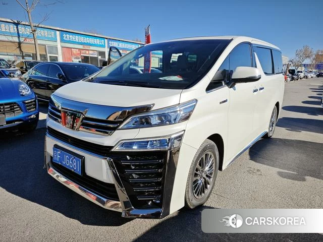 Toyota Vellfire 2022 Белый из Китая, фото 6